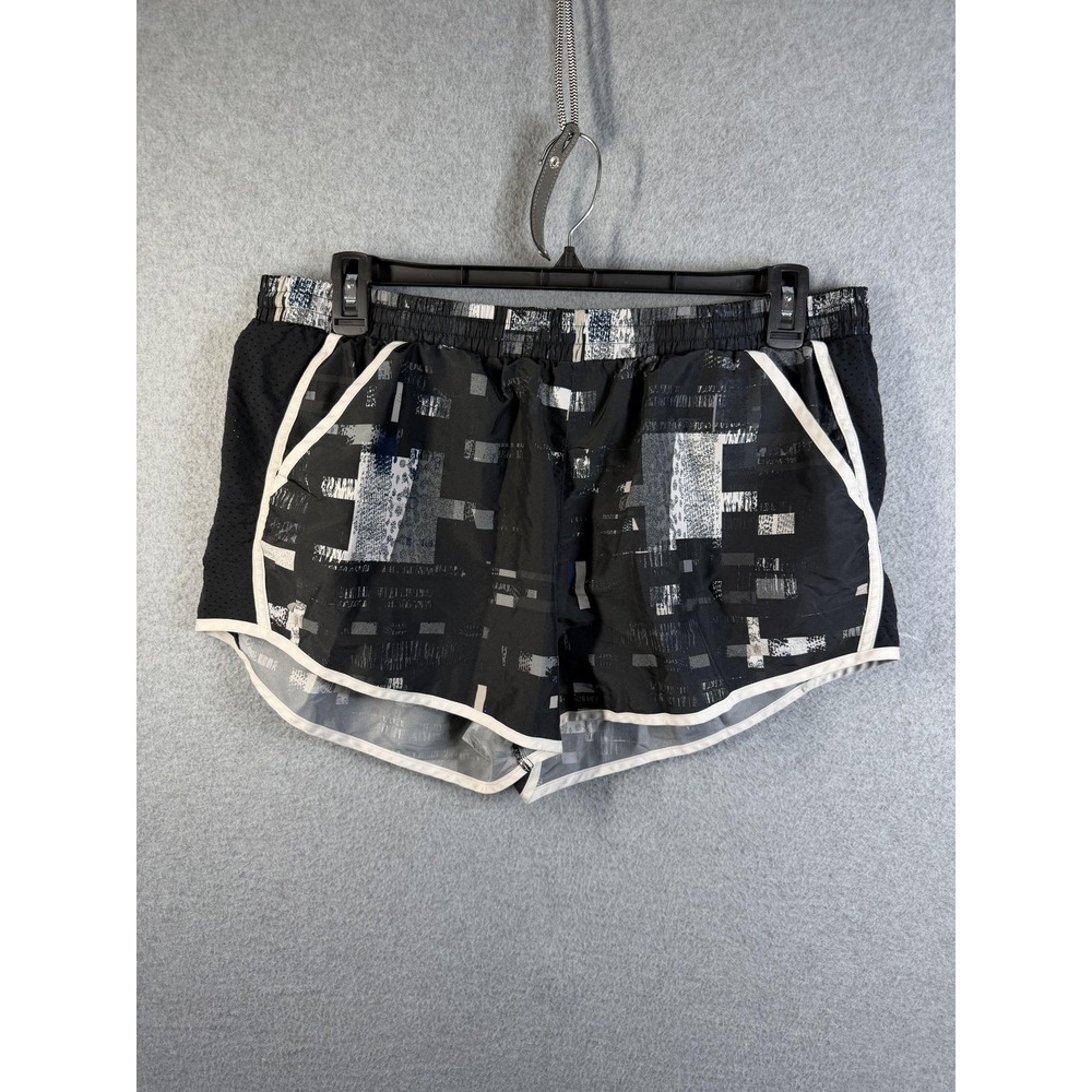 Under‎ Armour Shorts Womens XL Black HeatGear Loose Running Gym Athletic Print